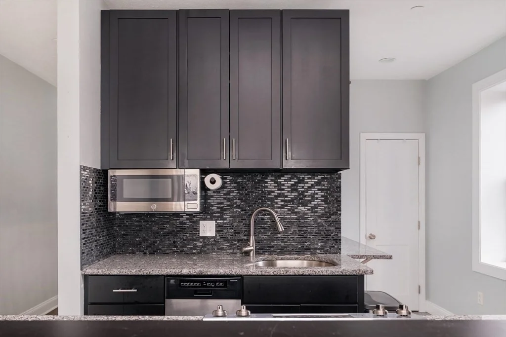1 bed, 1 bath apartment for rent at 188 North Unit 64, North End — photo 2 of 23