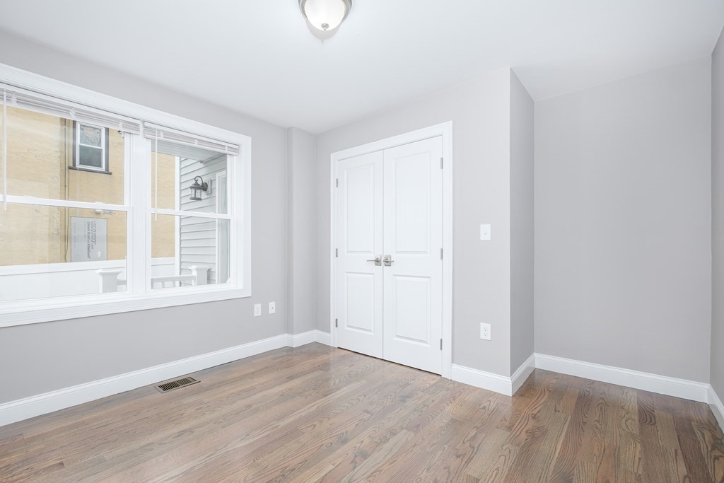4 bed, 2 bath apartment for rent at 188 Proctor Ave Unit 1, Revere — photo 6 of 23