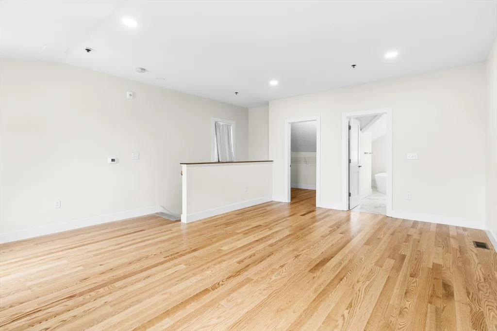 3 bed, 2 bath apartment for rent at 188 Quincy Ave Unit B1, Quincy — photo 12 of 20