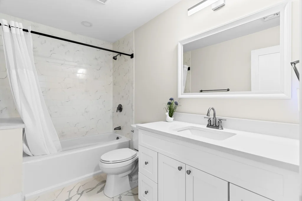 3 bed, 2 bath apartment for rent at 188 Quincy Ave Unit B1, Quincy — photo 5 of 20