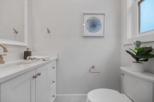 3 bed, 2 bath apartment for rent at 188 Quincy Rd Unit 7, Quincy — photo 9 of 27