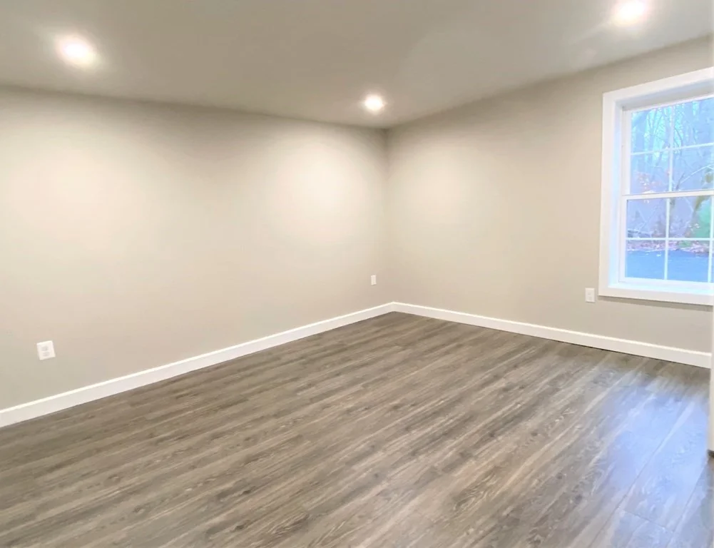 1 bed, 1 bath apartment for rent at 188-R Hornbine Rd Unit 1, Swansea — photo 10 of 17