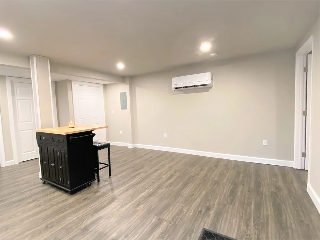 1 bed, 1 bath apartment for rent at 188-R Hornbine Rd Unit 1, Swansea — photo 3 of 17