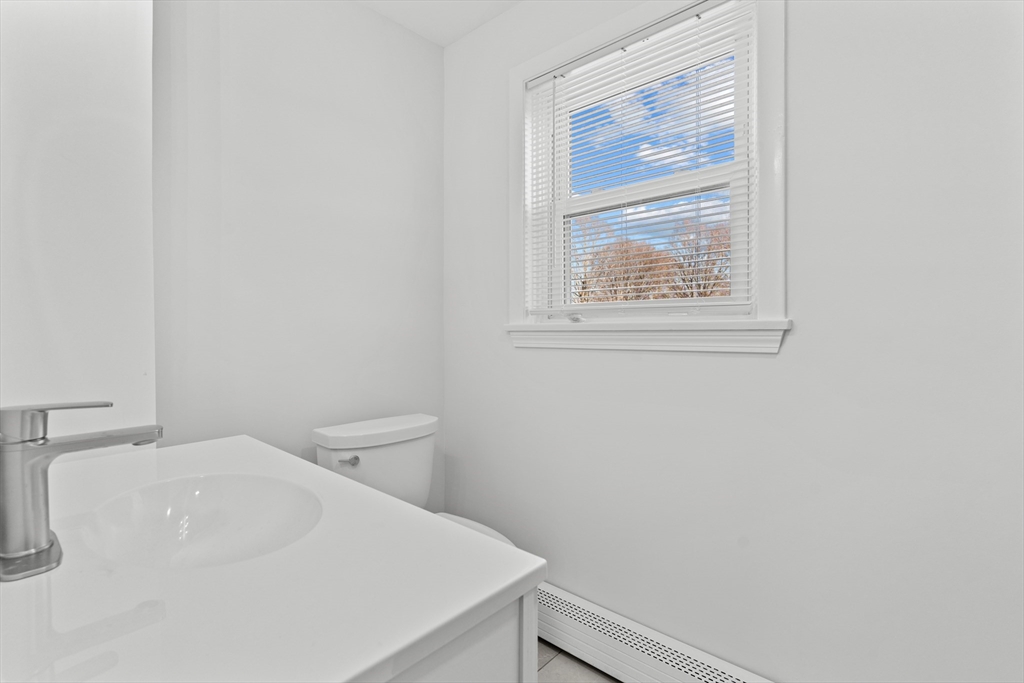3 bed, 1 bath apartment for rent at 188 School St Unit 2, Taunton — photo 12 of 16