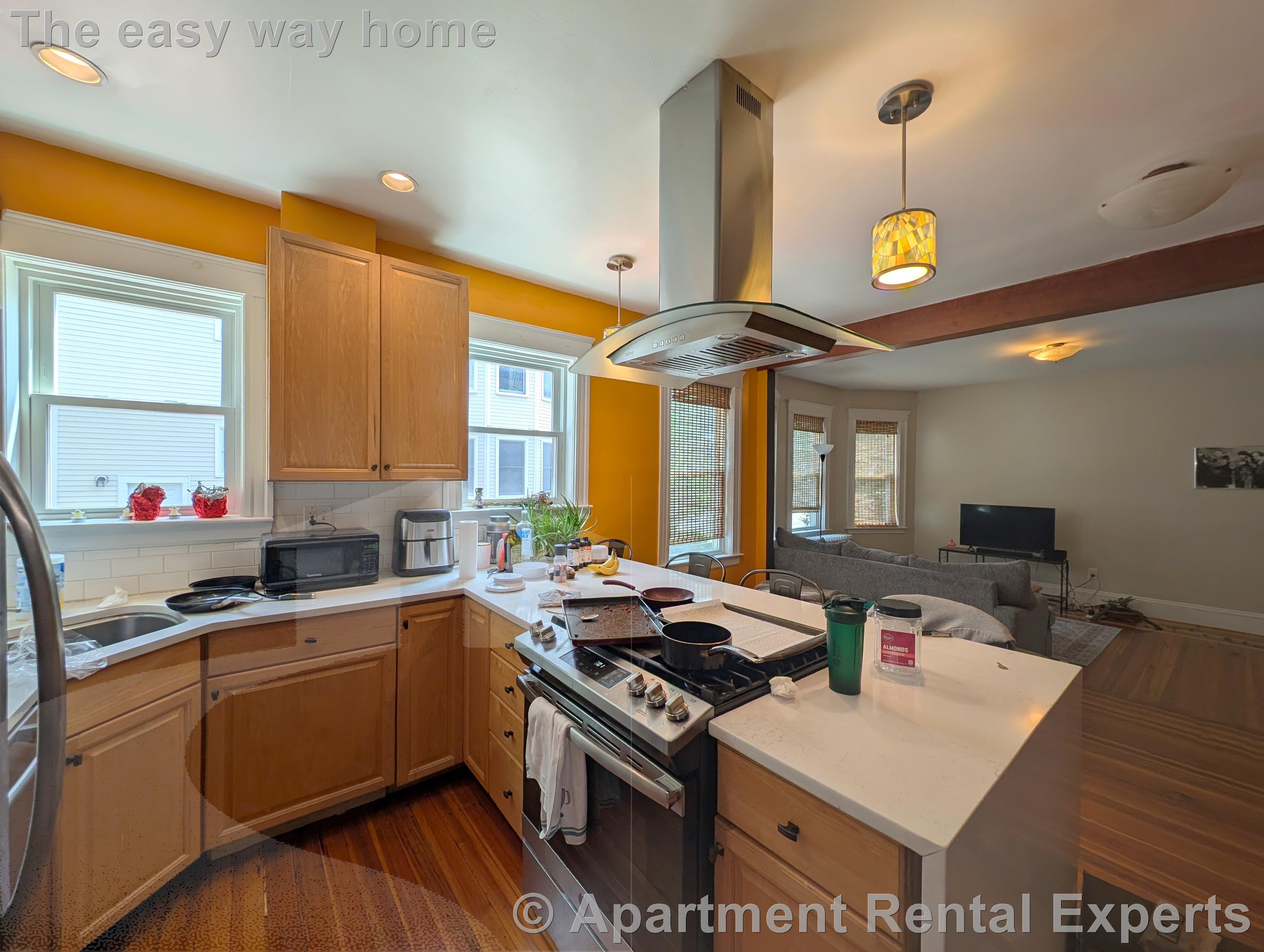 2 bed, 1 bath apartment for rent at 188 Sherman St Unit 1, North Cambridge — photo 4 of 20