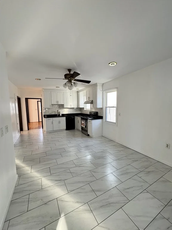 4 bed, 1 bath apartment for rent at 188 Sylvan Unit 188, Malden — photo 4 of 16