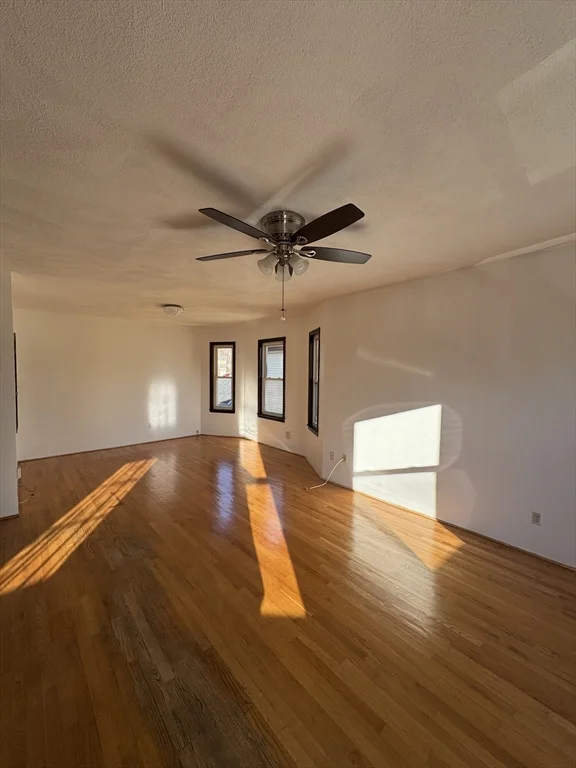 4 bed, 1 bath apartment for rent at 188 Sylvan Unit 188, Malden — photo 2 of 16