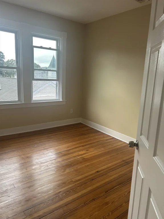 3 bed, 1 bath apartment for rent at 188 Thompson Unit 3, South End — photo 5 of 9