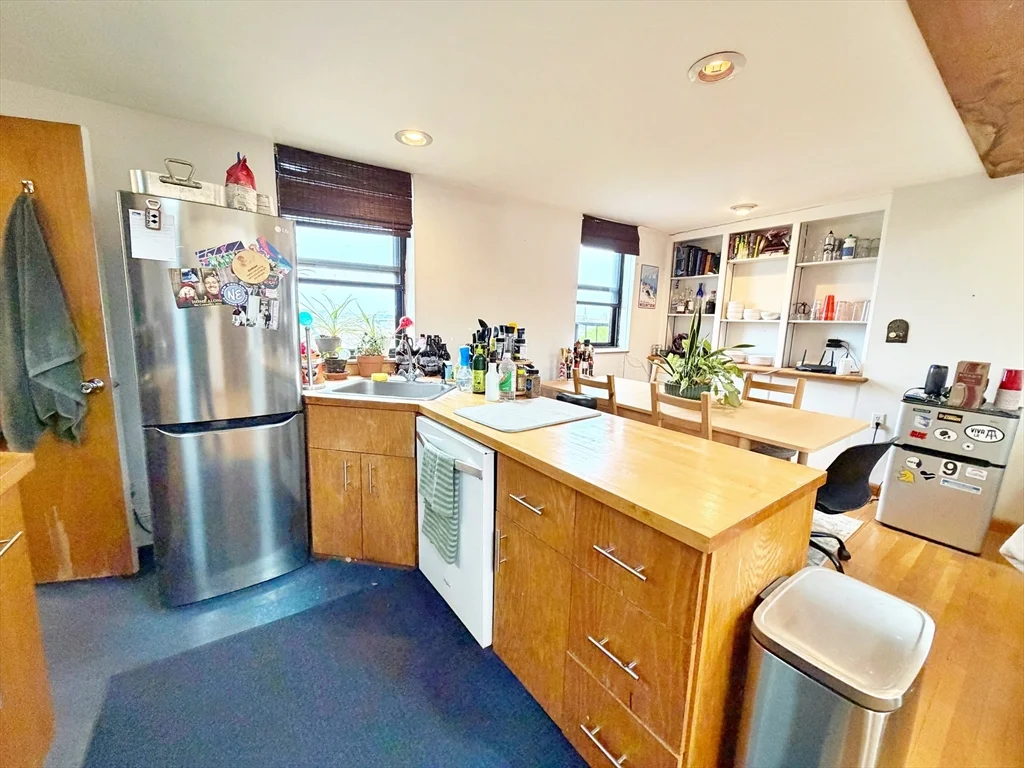 2 bed, 1 bath apartment for rent at 188 Webster St Unit 4, East Boston — photo 6 of 12