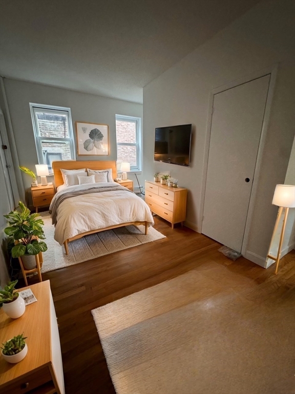2 bed, 1 bath apartment for rent at 1880 Commonwealth Ave Unit 12, Brighton — photo 4 of 6