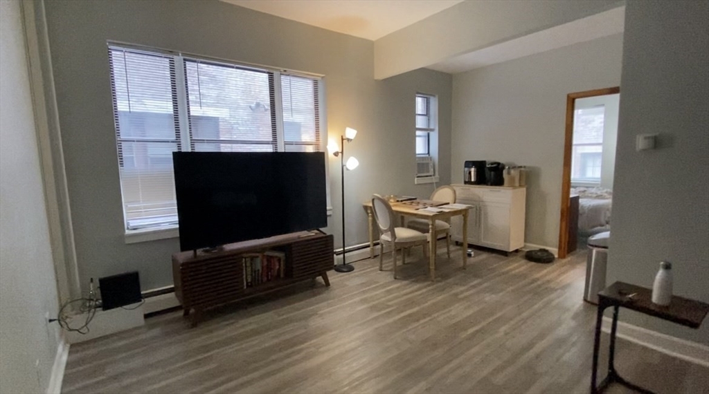 1 bed, 1 bath apartment for rent at 1880 Commonwealth Ave Unit 4, Brighton — photo 1 of 8