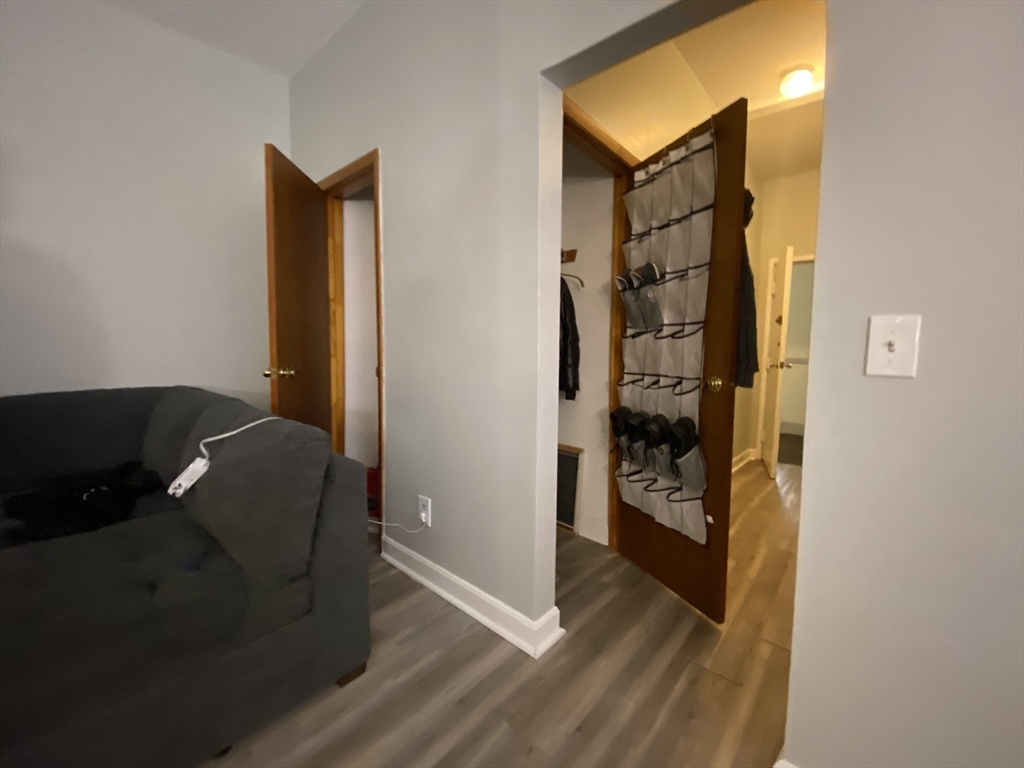1 bed, 1 bath apartment for rent at 1880 Commonwealth Ave Unit 4, Brighton — photo 6 of 8