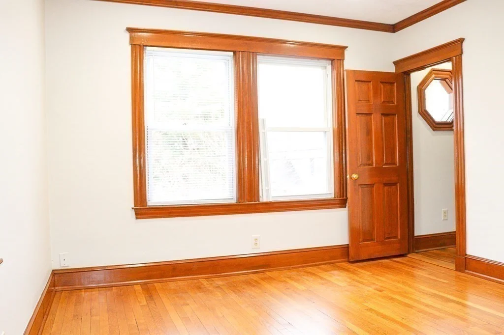 3 bed, 1 bath apartment for rent at 189 Elliot Unit 2, Quincy — photo 10 of 18