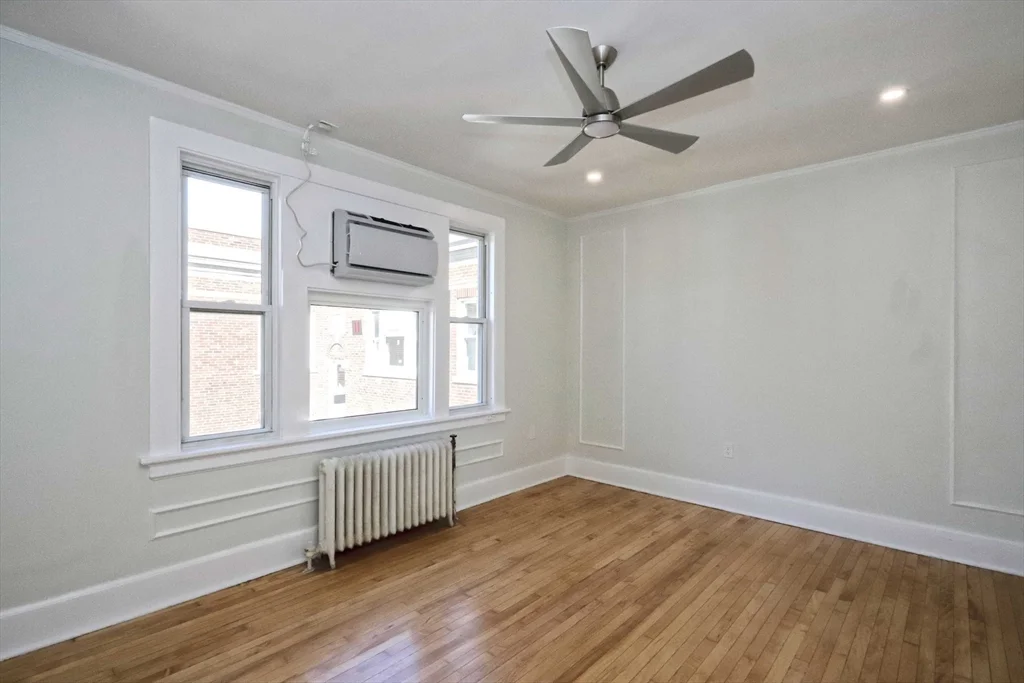 1 bed, 1 bath apartment for rent at 189 Elm St Unit 11, Center — photo 19 of 29