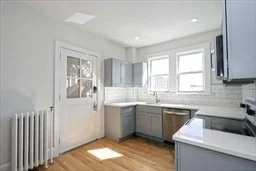 1 bed, 1 bath apartment for rent at 189 Elm St Unit 20, Center — photo 8 of 17
