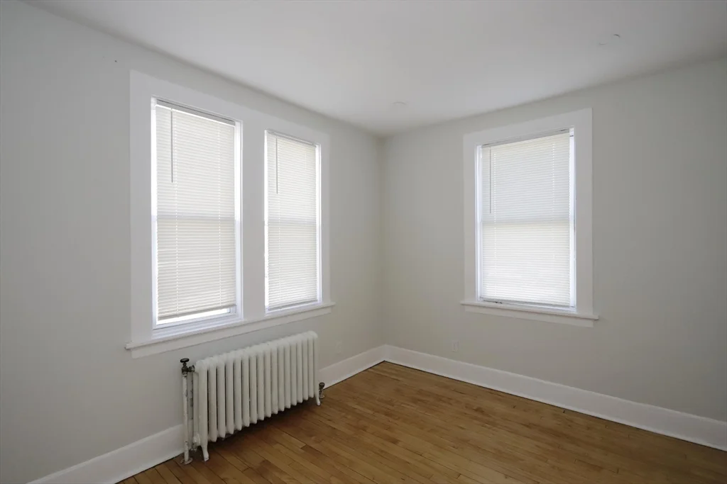 1 bed, 1 bath apartment for rent at 189 Elm St Unit 21, Center — photo 12 of 31