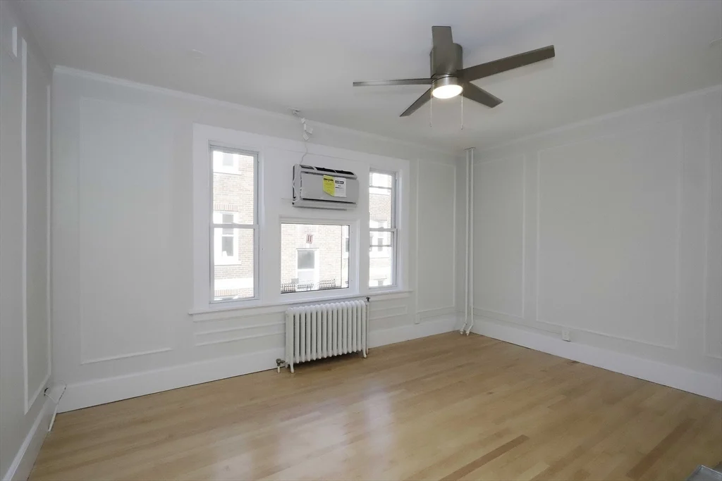 1 bed, 1 bath apartment for rent at 189 Elm St Unit 7, Center — photo 15 of 20