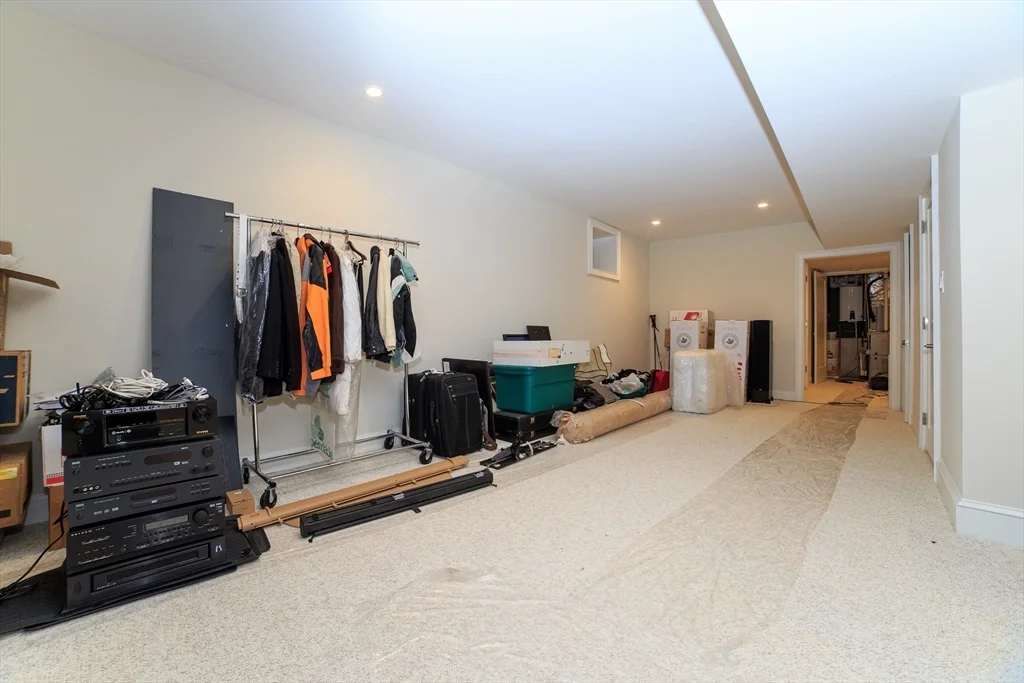 2 bed, 1 bath apartment for rent at 189 I St Unit 1, South Boston — photo 10 of 11