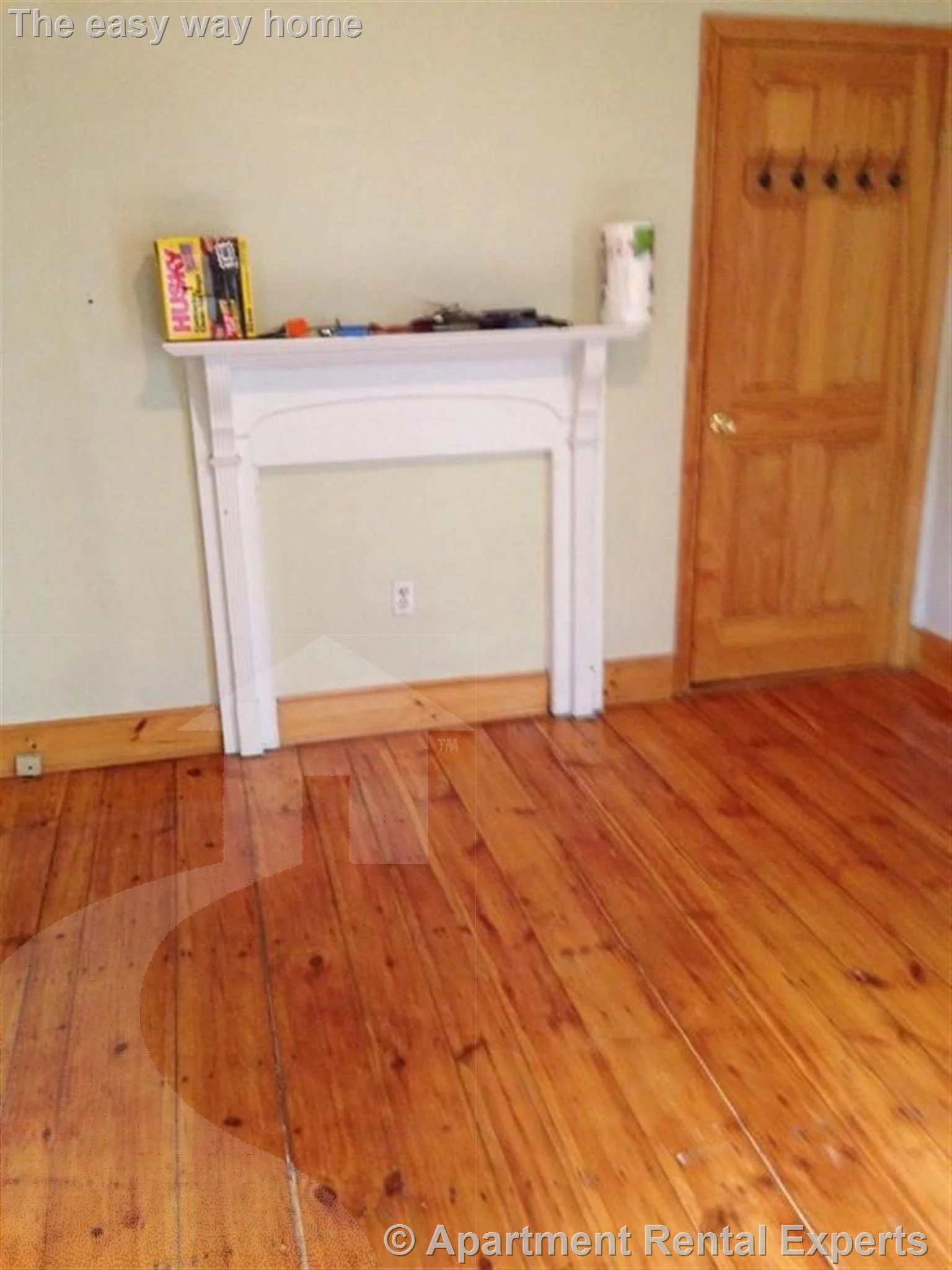 3 bed, 1 bath apartment for rent at 189 Lowell St Unit 1, Spring Hill — photo 5 of 7