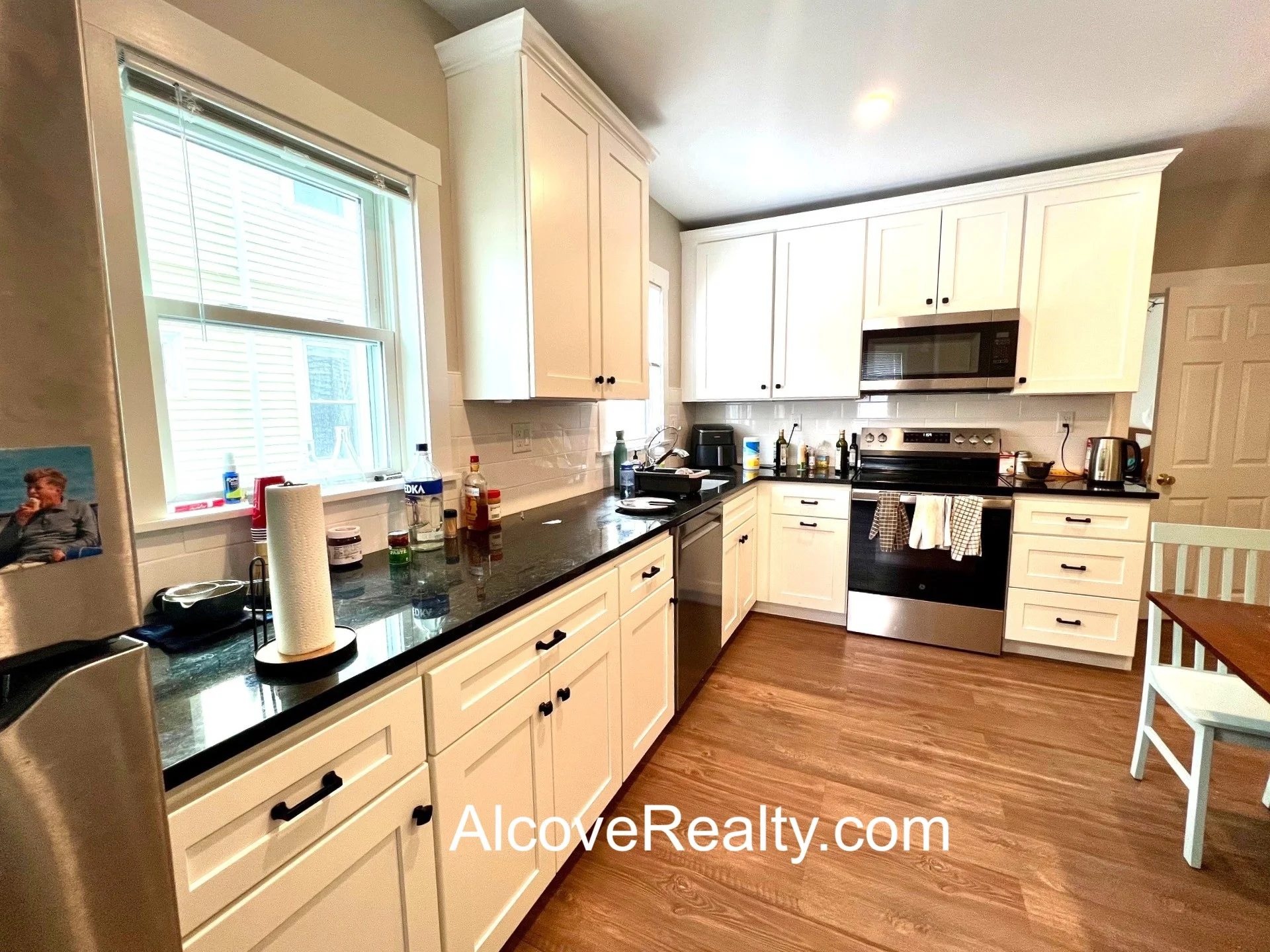 3 bed, 1 bath apartment for rent at 189 Powder House Boulevard Unit 1, West Somerville — photo 4 of 13