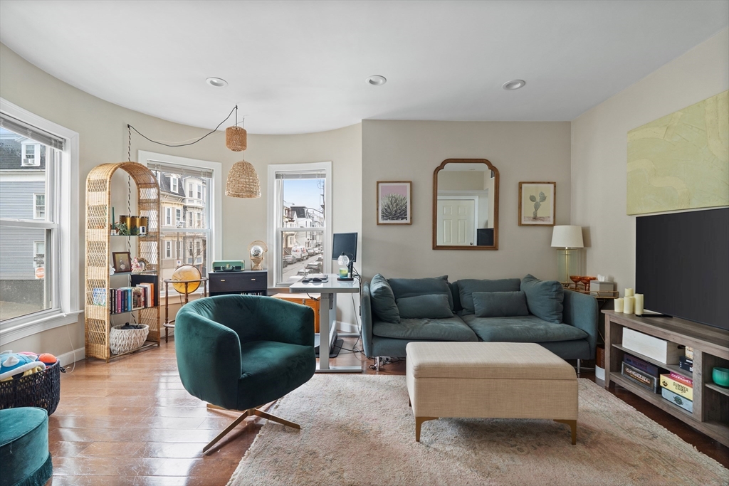 2 bed, 1 bath apartment for rent at 189 Princeton St Unit 2, East Boston — photo 3 of 11