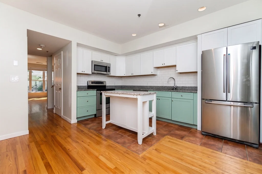 2 bed, 1 bath apartment for rent at 189 Richdale Ave Unit B3, Neighborhood Nine — photo 1 of 24