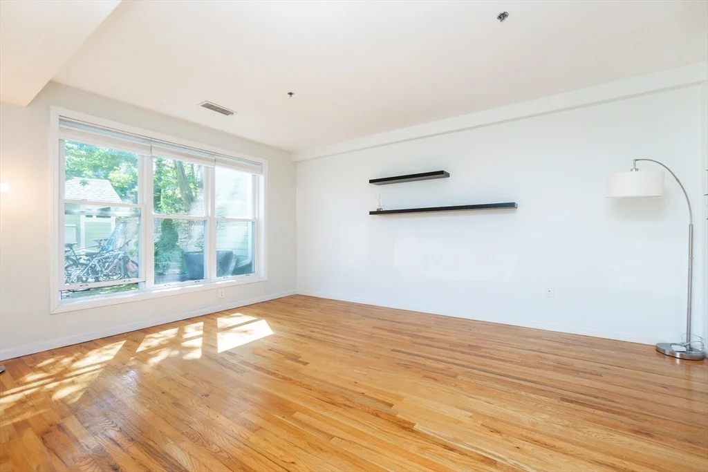 2 bed, 1 bath apartment for rent at 189 Richdale Ave Unit B3, Neighborhood Nine — photo 7 of 24