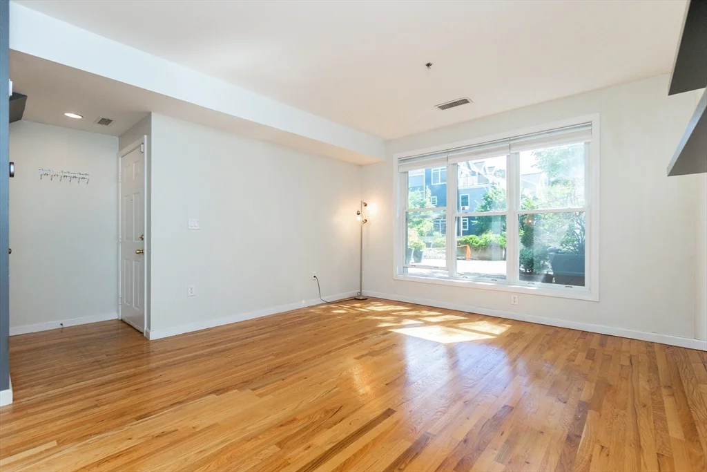 2 bed, 1 bath apartment for rent at 189 Richdale Ave Unit B3, Neighborhood Nine — photo 8 of 24