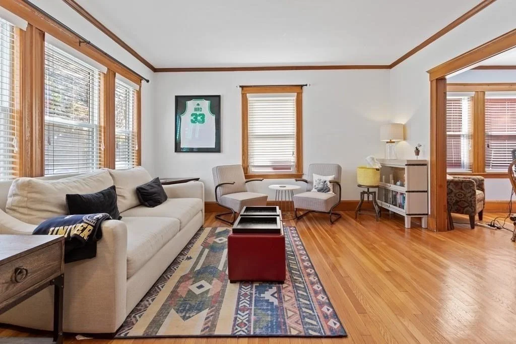 1 bed, 1 bath apartment for rent at 189 Savin Hill Ave Unit 1, Dorchester — photo 3 of 15
