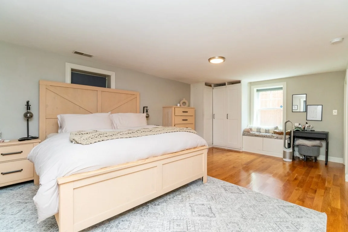3 bed, 2 bath apartment for rent at 189 Shirley Unit 1a, Winthrop — photo 8 of 10