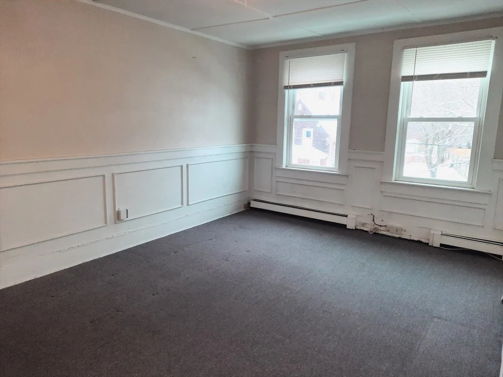 2 bed, 1 bath apartment for rent at 189 Standish Ave Unit 2S, Plymouth — photo 4 of 6