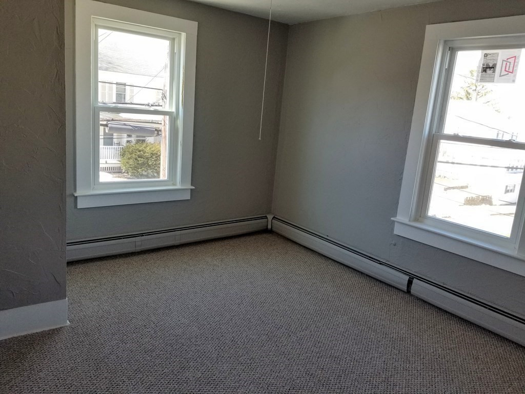 2 bed, 1 bath apartment for rent at 189 Standish Ave Unit 3S, Plymouth — photo 4 of 7