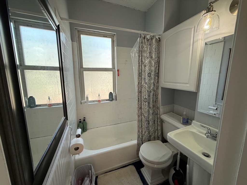 4 bed, 2 bath apartment for rent at 189 W Sixth St Unit -, South Boston — photo 30 of 35