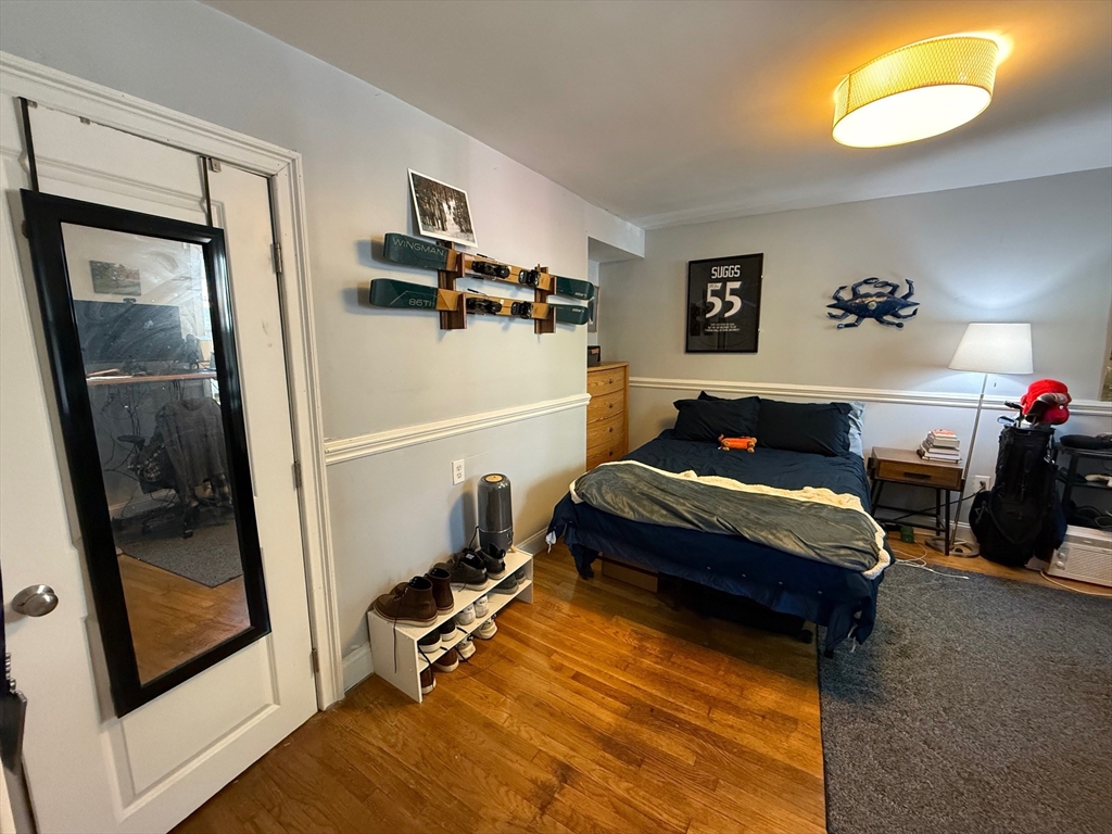 4 bed, 2 bath apartment for rent at 189 W Sixth St Unit -, South Boston — photo 20 of 35