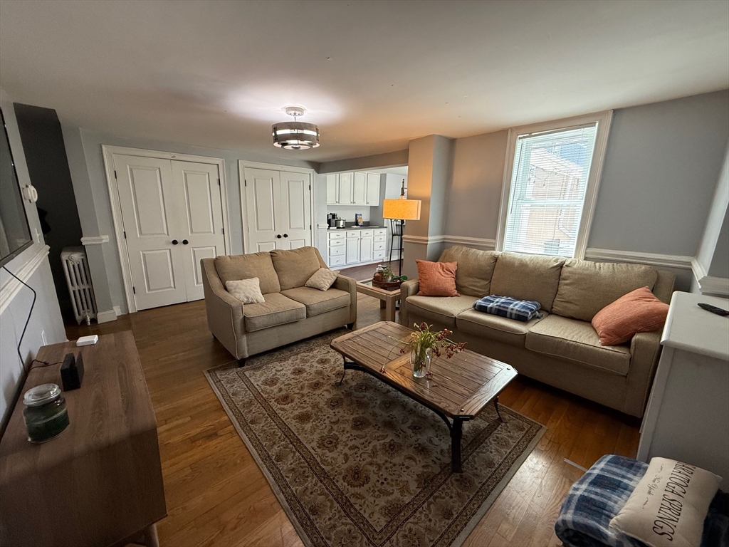 4 bed, 2 bath apartment for rent at 189 W Sixth St Unit -, South Boston — photo 6 of 35