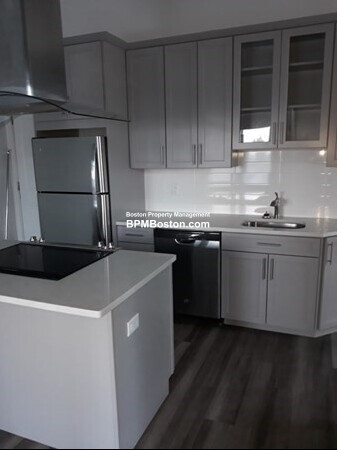 1 bed, 1 bath apartment for rent at 189 Washington Ave Unit 6, Chelsea