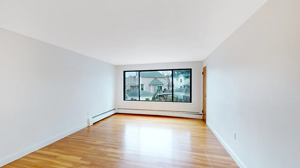 2 bed, 1 bath apartment for rent at 189 West Wyoming Ave Unit 22, Melrose — photo 3 of 20