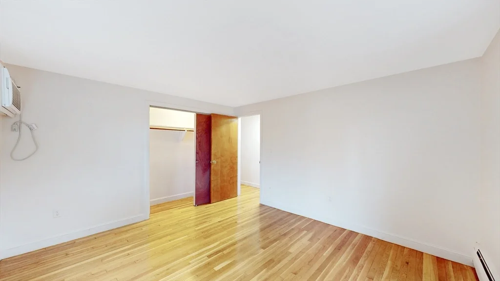 2 bed, 1 bath apartment for rent at 189 West Wyoming Ave Unit 22, Melrose — photo 13 of 20