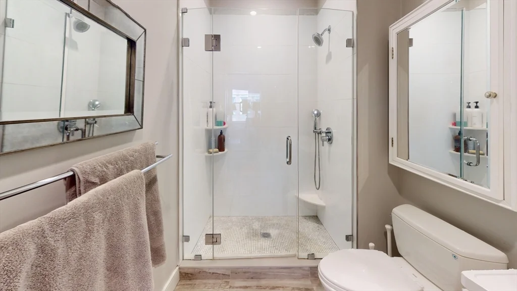 3 bed, 3 bath apartment for rent at 1896 Beacon St Unit 1, Brookline — photo 12 of 12