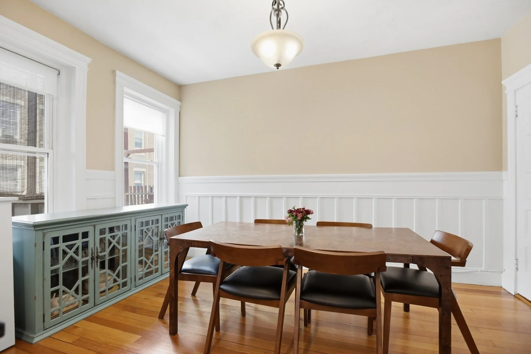 3 bed, 2 bath apartment for rent at 1896 Beacon St Unit 3A, Brookline Hills — photo 19 of 26