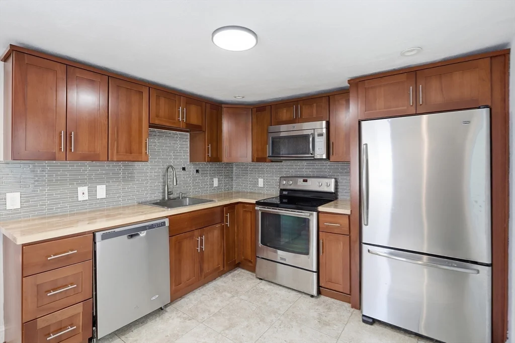 2 bed, 2 bath apartment for rent at 1896 Washington St Unit 2, South Walpole — photo 9 of 27