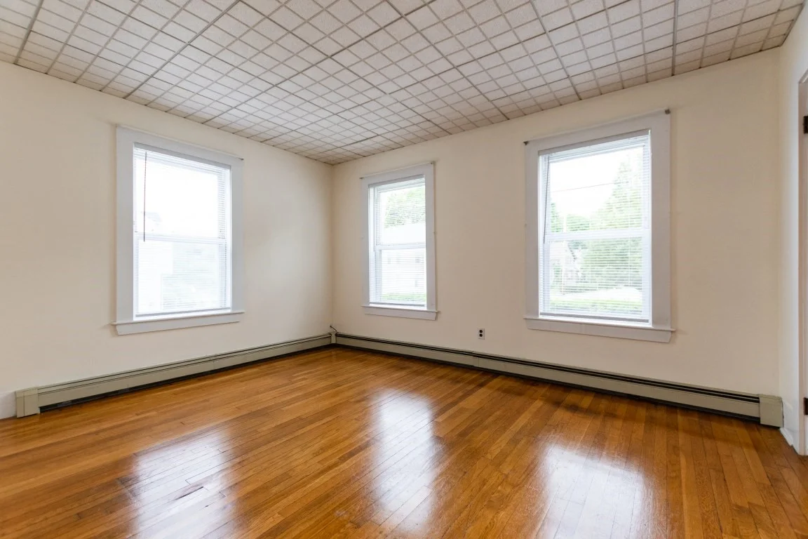 1 bed, 1 bath apartment for rent at 19-1 Spring St Unit 1, Stoneham — photo 14 of 39