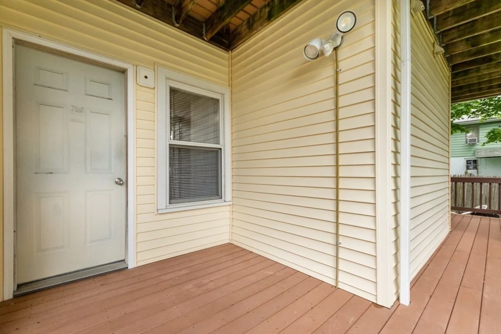 1 bed, 1 bath apartment for rent at 19-1 Spring St Unit 1, Stoneham — photo 17 of 38