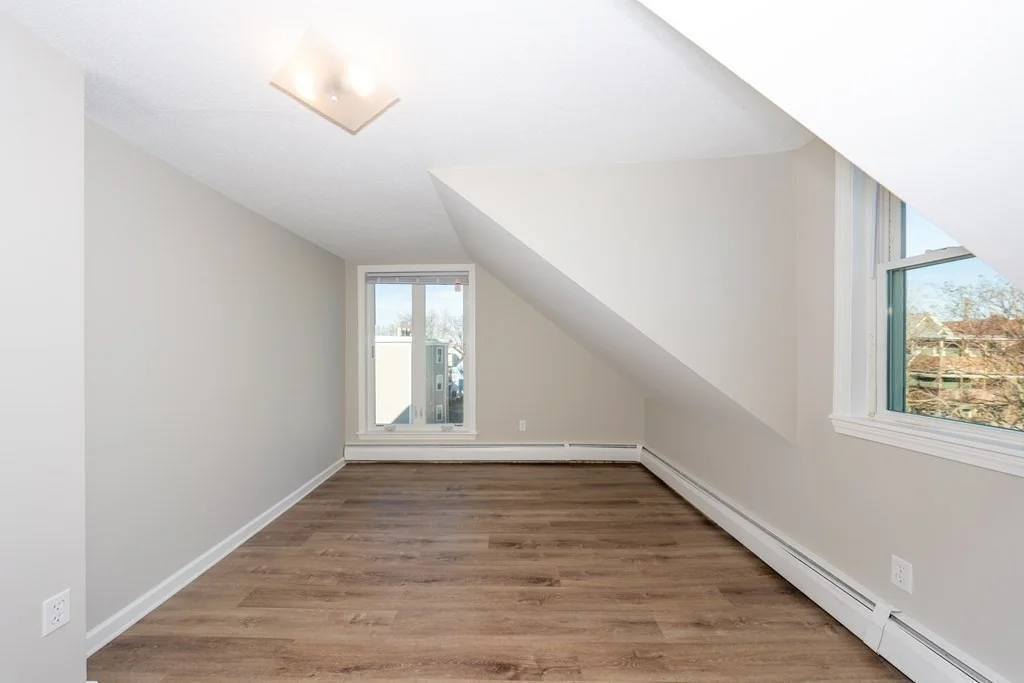 4 bed, 2 bath apartment for rent at 19 21 Everett Ave Unit 2, Davis Square — photo 9 of 15