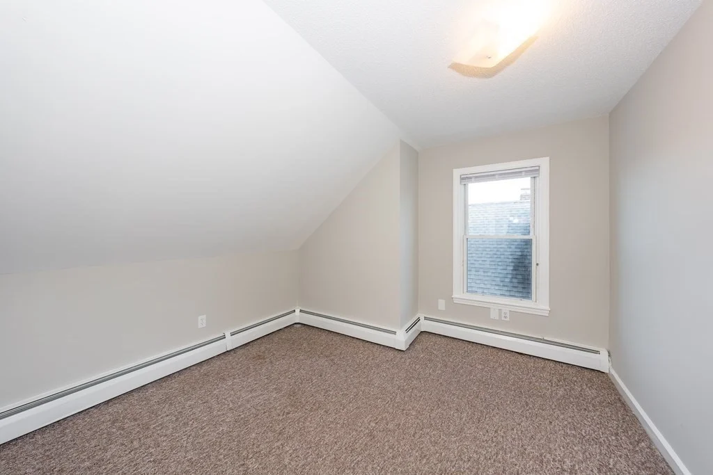 4 bed, 2 bath apartment for rent at 19 21 Everett Ave Unit 2, Davis Square — photo 10 of 15
