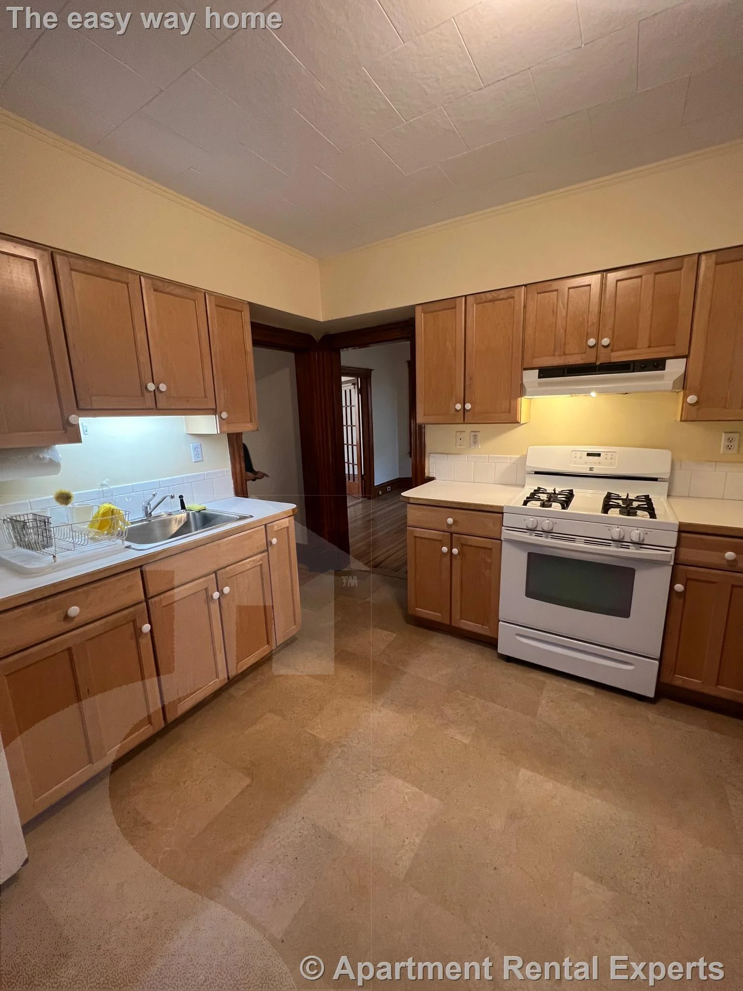 1 bed, 1 bath apartment for rent at 19-21 Gold Star Rd Unit 1, North Cambridge — photo 3 of 12