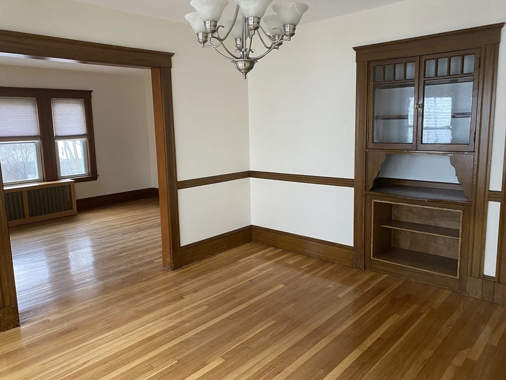 2 bed, 1 bath apartment for rent at 19-21 Virgil Rd Unit 1, West Roxbury — photo 5 of 13