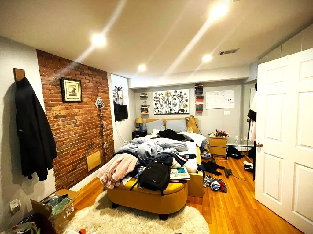 2 bed, 1 bath apartment for rent at 19 Abbottsford Rd Unit 3, Coolidge Corner — photo 7 of 13