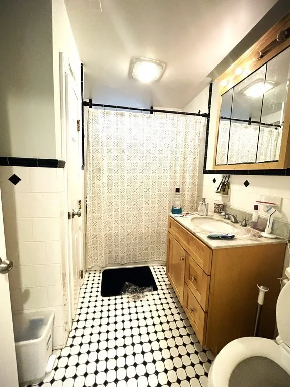 2 bed, 1 bath apartment for rent at 19 Abbottsford Rd Unit 3, Coolidge Corner — photo 13 of 13