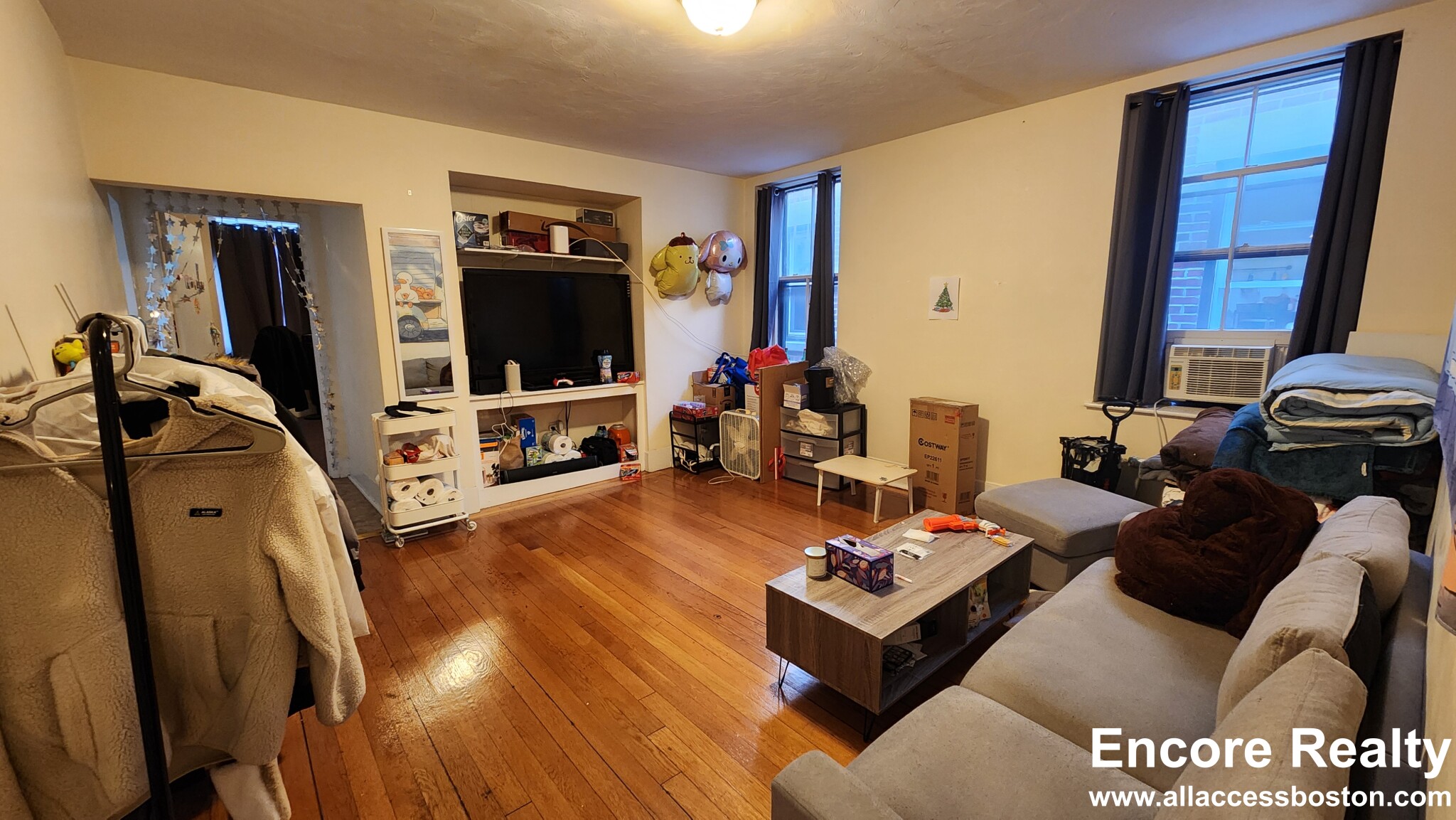 3 bed, 1.5 bath apartment for rent at 19 Aberdeen St Unit 6, Fenway — photo 1 of 41